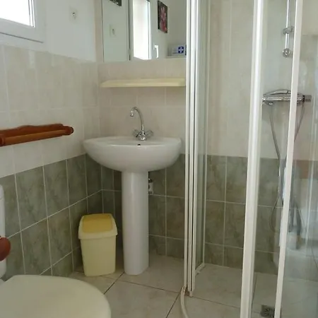 Le De Cristal Proche Bugarach Feriehus