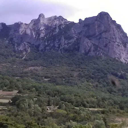 Le De Cristal Proche Bugarach